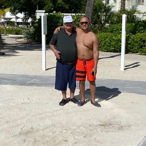 Meet your Posher, Ethan